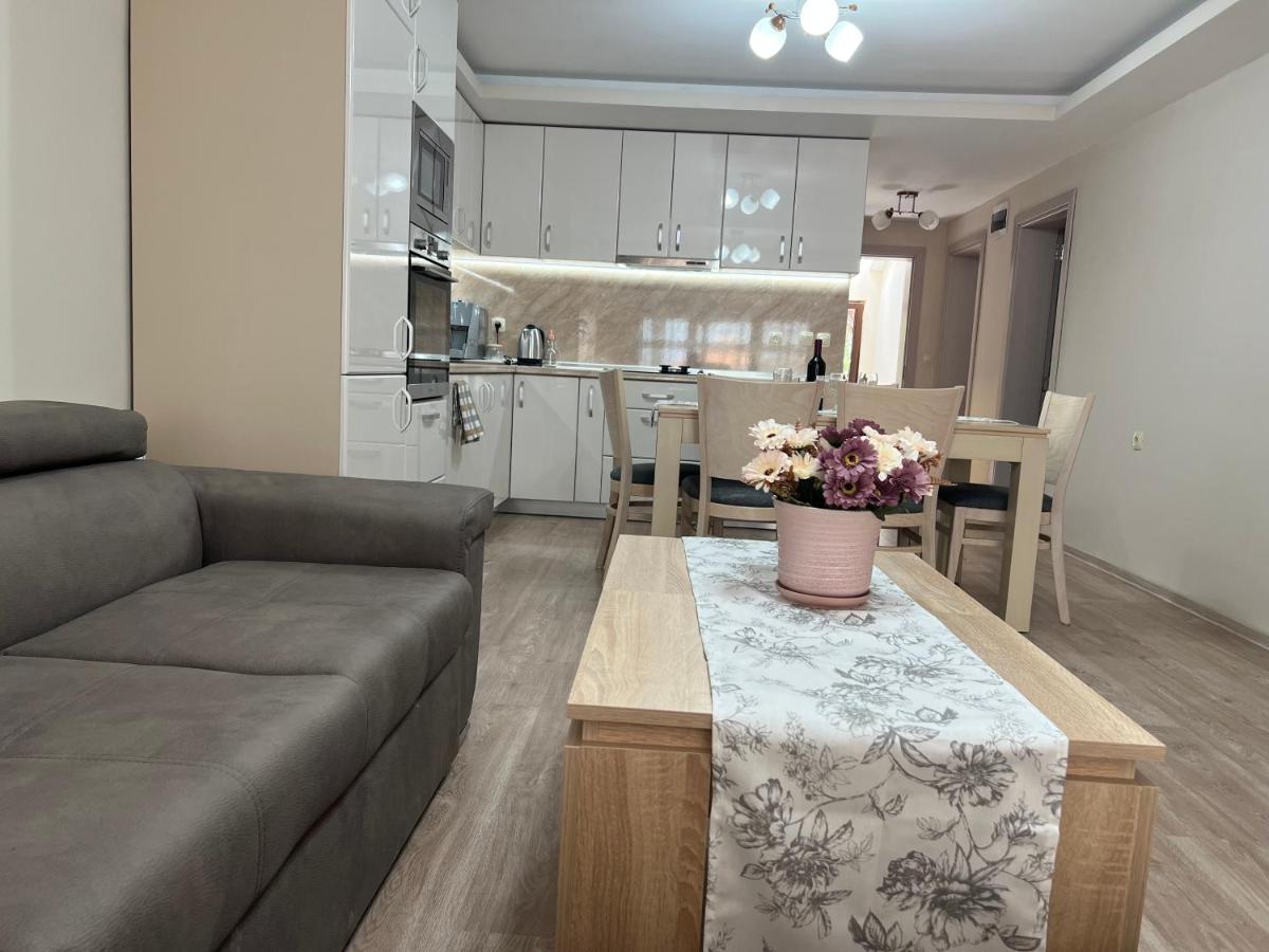 Къща За Гости Татяна / Guest House Tatiana Petrich  Buitenkant foto
